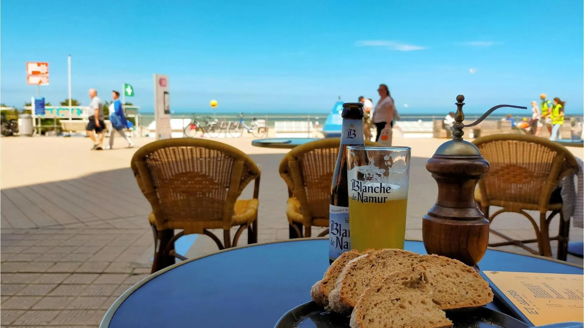 2 Bedroom Cozy Apartment In Oostende 0*, أوستيند